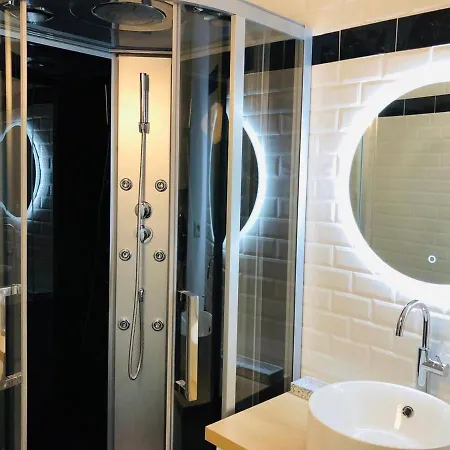 Apartament Relais Cocorico Fondary Eiffel Tower District Paryż